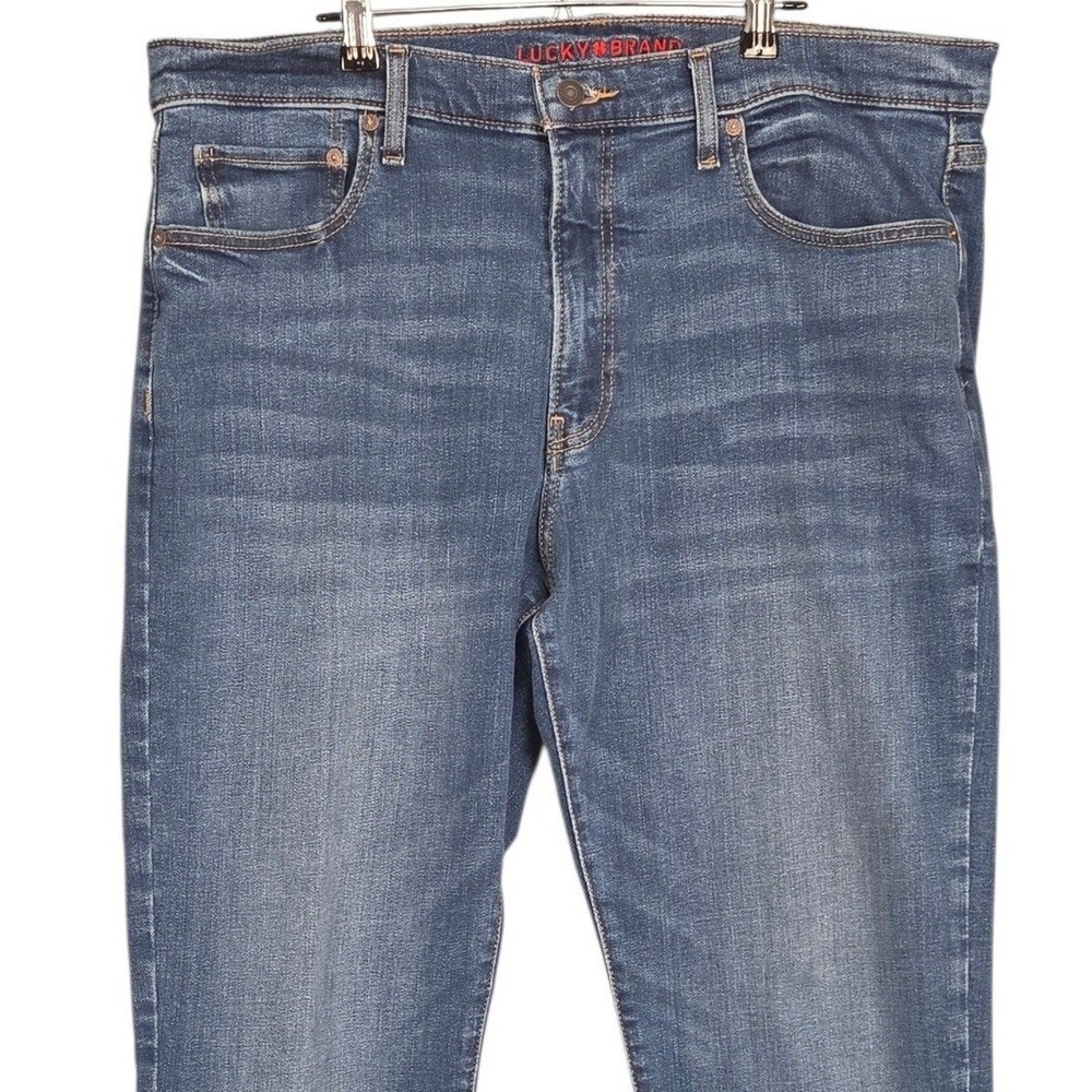 Lucky Brand 410 Athletic Straight Jeans Men 38x32 Blue Medium Wash Denim Zip Fly